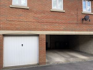 Garage And Carport- click for photo gallery